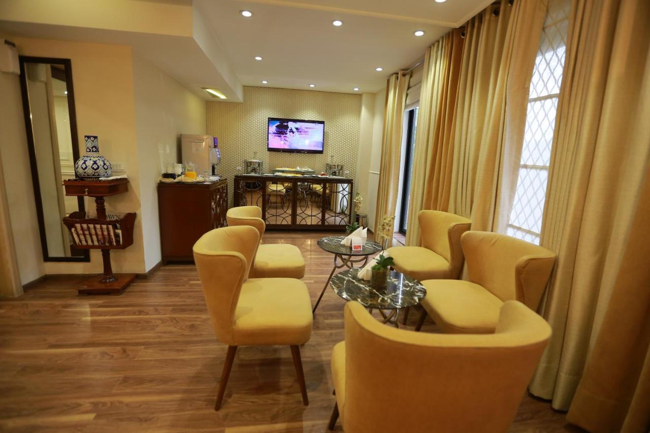 Hotel Ramada By Wyndham Multan Exterior foto